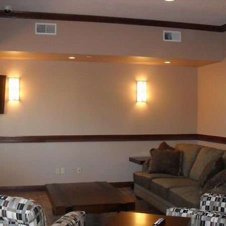 Bell'S Extended Stay And Suites Сейнт Робърт Екстериор снимка