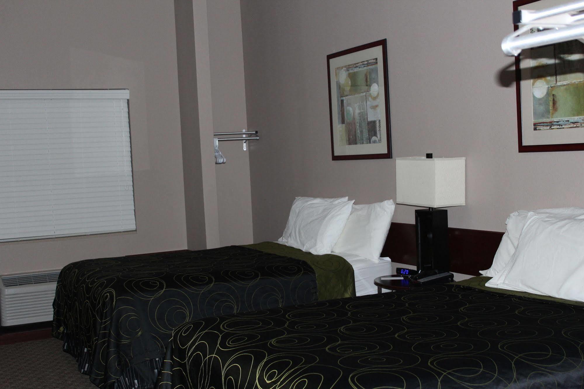 Bell'S Extended Stay And Suites Сейнт Робърт Екстериор снимка
